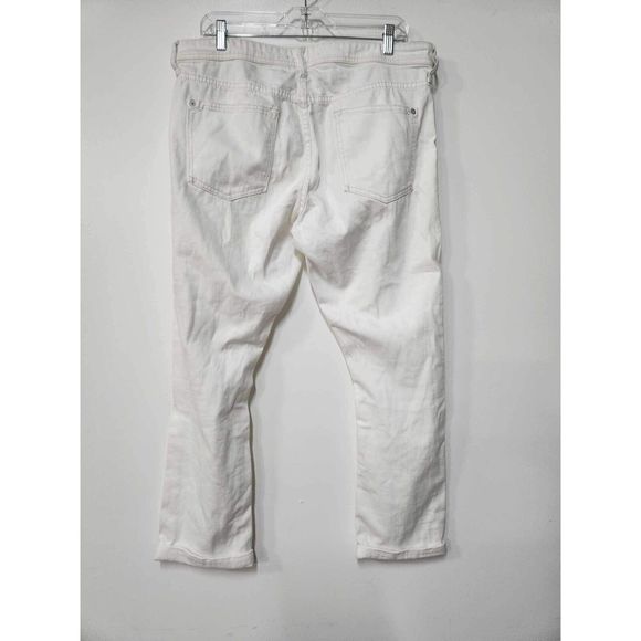 NWT Anthropologie Pilcro The Slim Boyfriend Jeans Size 32. A42 - Picture 8 of 10